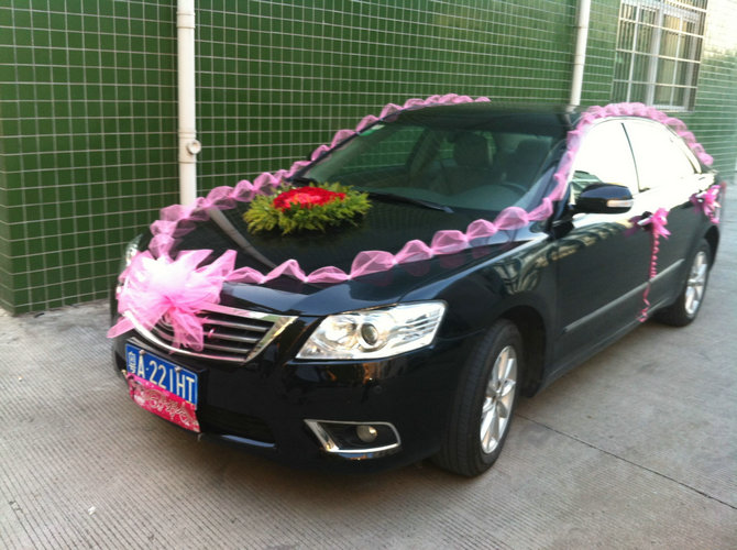 丰田凯美瑞婚礼花车